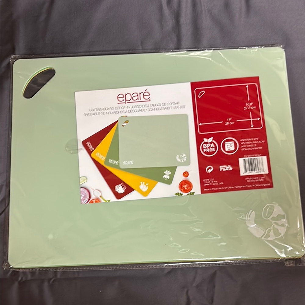 NWT Epare 4 Multi Colored Cutting Board Set 14”x10.8”